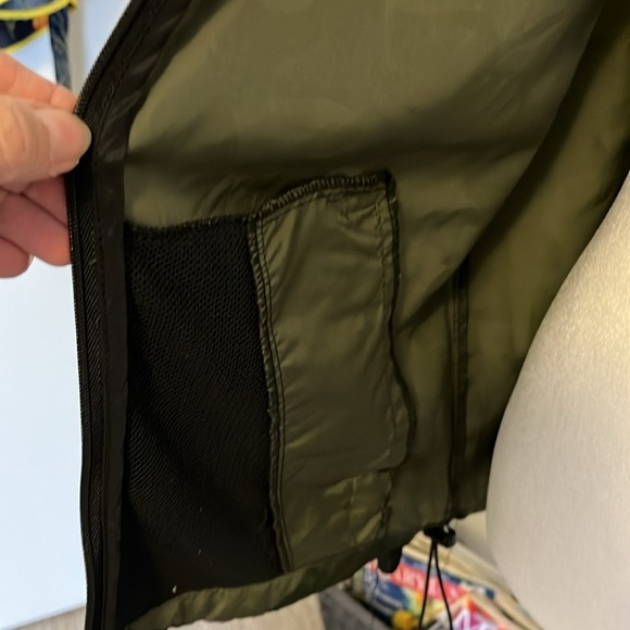 Dutch Bros jacket - Picture 10 of 14